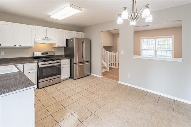 Building Photo - 210 Littlewick Way