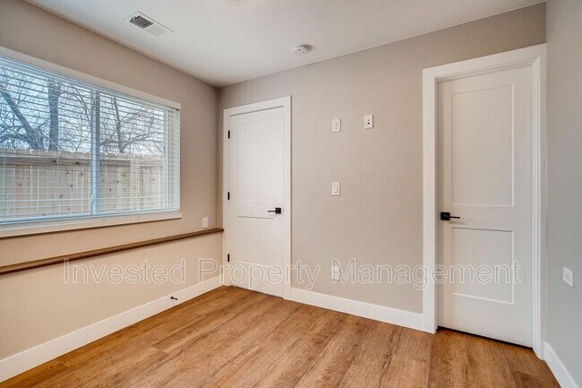 Building Photo - 3763 Steele St