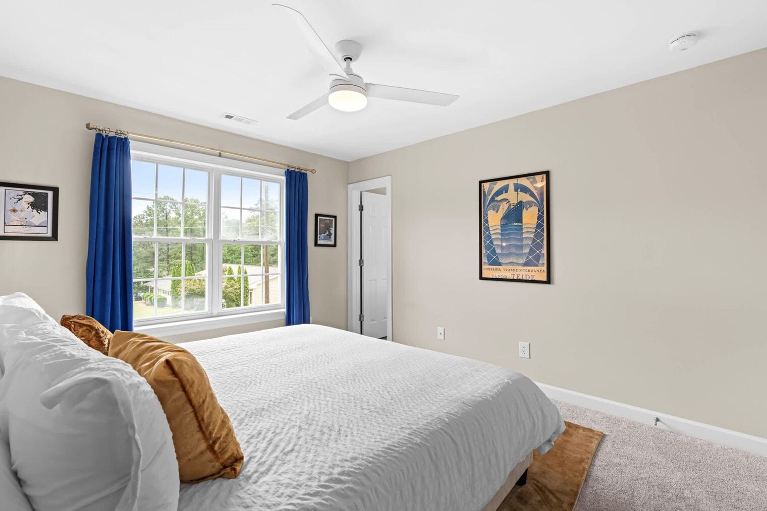 Building Photo - 2400 Hinton St