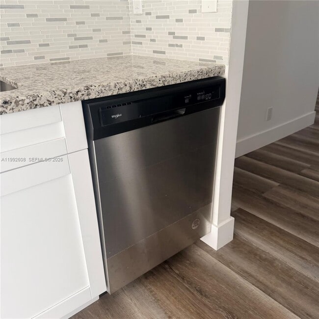 Building Photo - 7500 NW 5th Pl