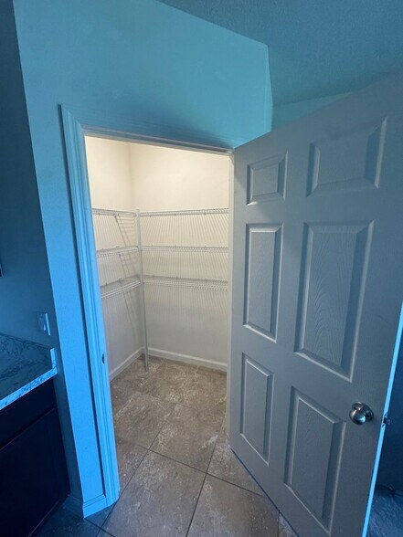 Building Photo - 3222 Trinity Cir