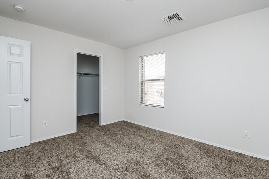 Building Photo - 9415 Virginia Ave