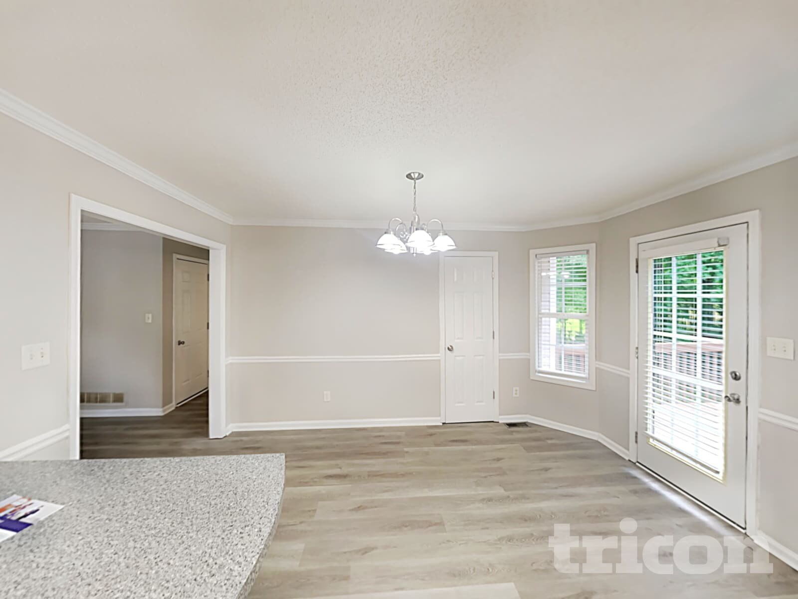 Building Photo - 170 Rachel Blvd