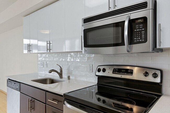 Interior Photo - H2O Apartments