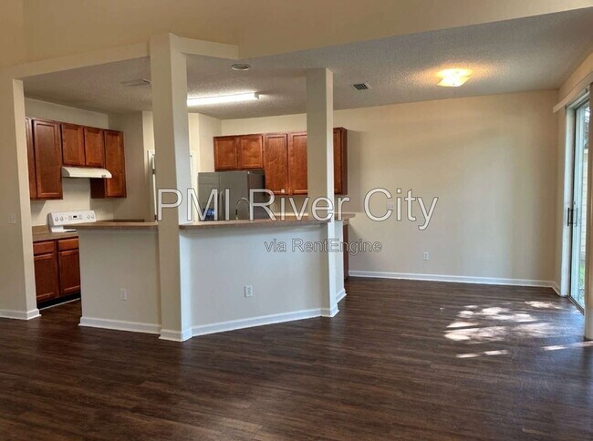 Building Photo - 3553 Silver Bluff Blvd