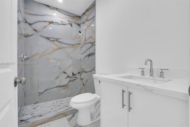 Building Photo - 11870 SW 220th St