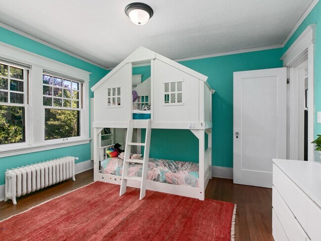 Building Photo - Mediterranean Oasis: Pre-Leasing Now!