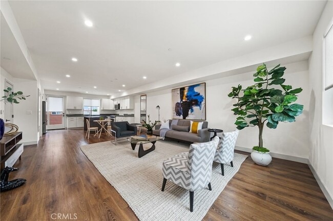 Building Photo - 24809 Narbonne Ave