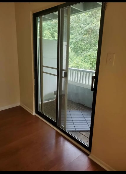 Building Photo - 1306 Berwyck Ct