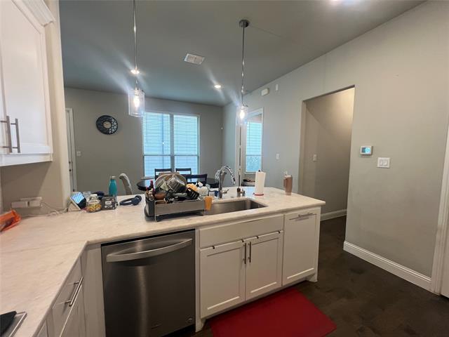 Building Photo - 4275 Curtiss Dr