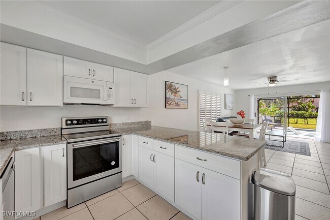 Building Photo - 3687 Maran Ln