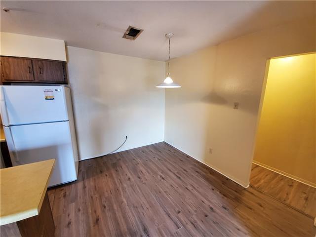 Building Photo - 1225 Truxton St