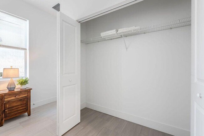 Building Photo - 3683 Saginaw Ave