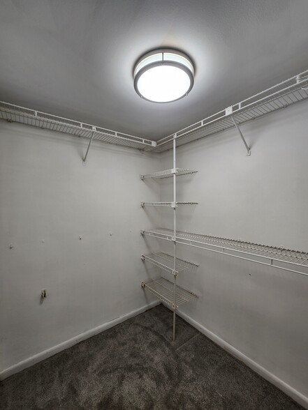 Building Photo - 3341 NW 47th Ter