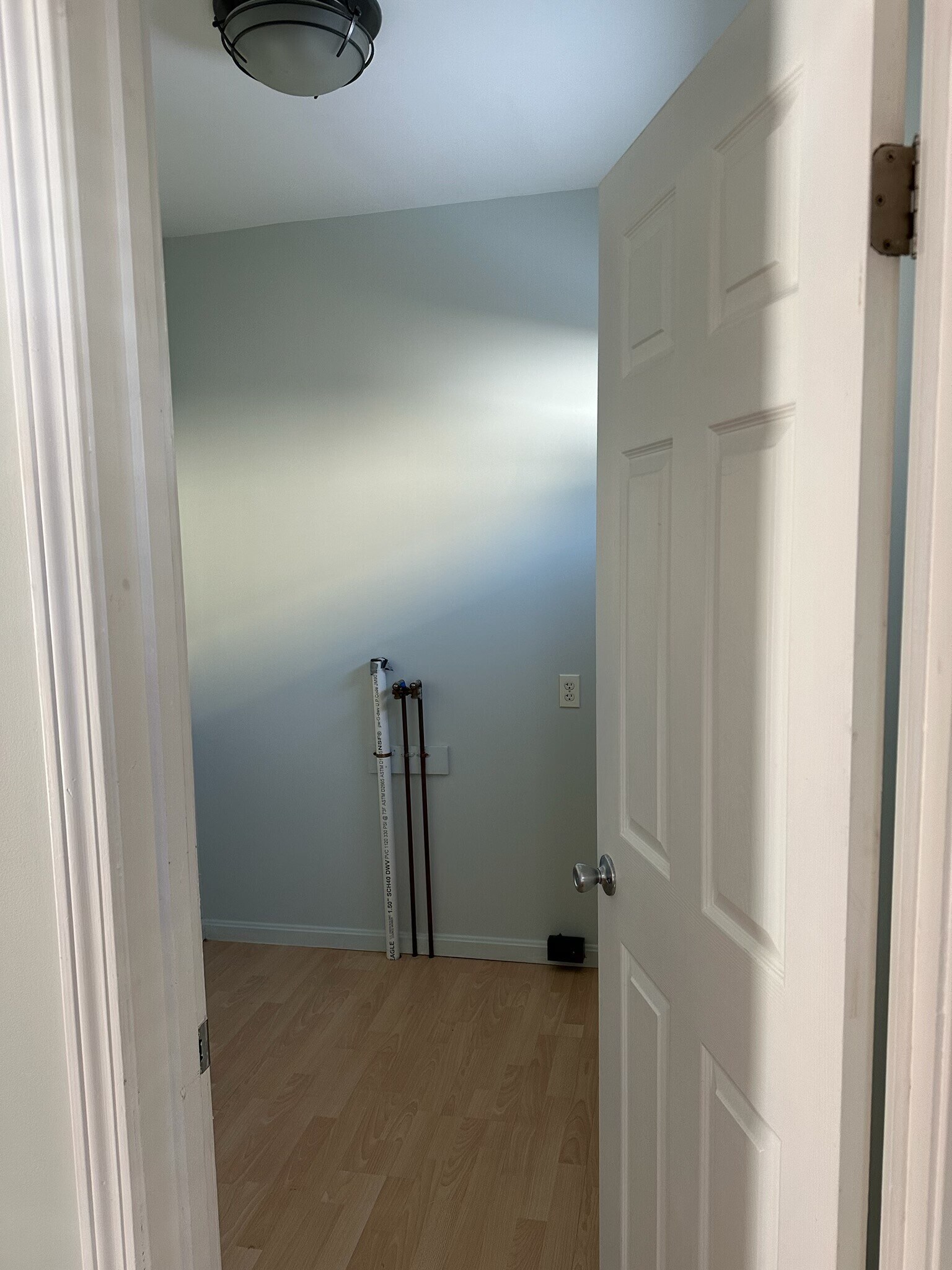 Building Photo - 15 Henderson Ave