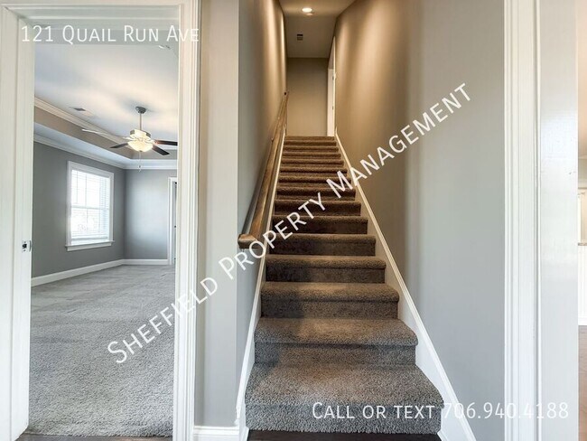 Building Photo - 121 Quail Run Ave