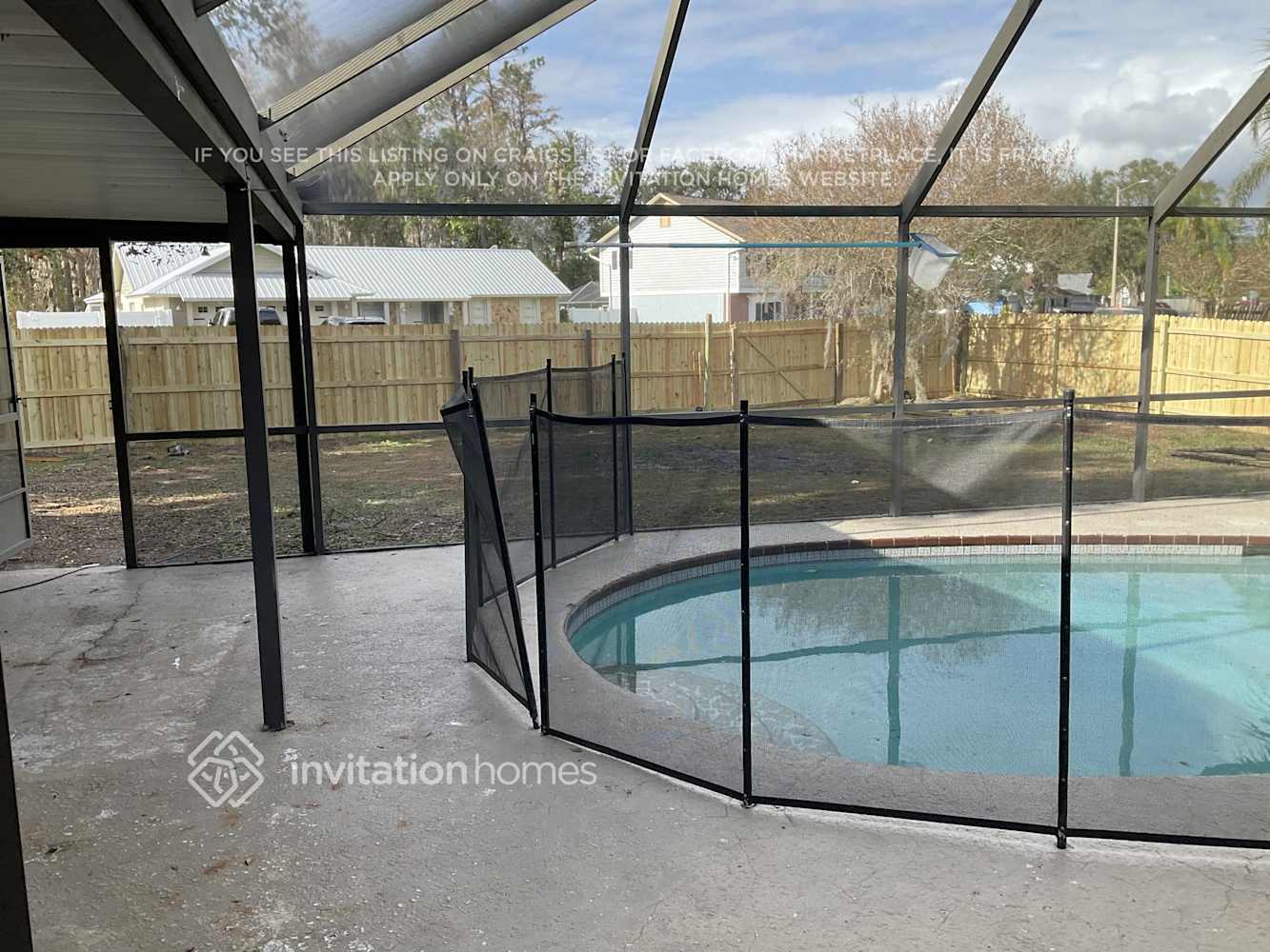 Building Photo - 1502 Carter Oaks Dr