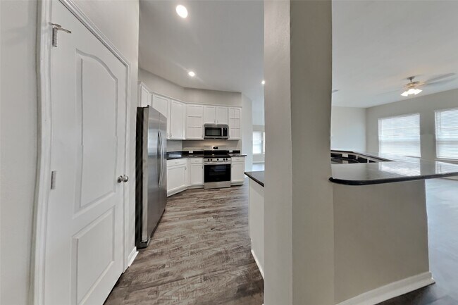 Building Photo - 19223 Opul Trails Ct