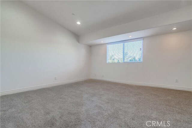 Building Photo - 623 Aviation Way