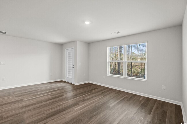 Building Photo - 608 Rd