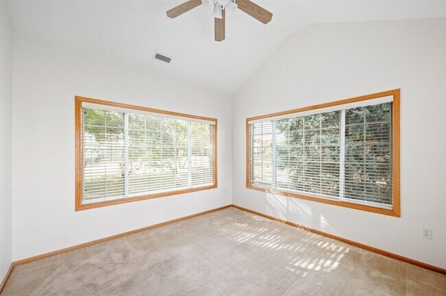 Building Photo - 5221 Village Run Ave