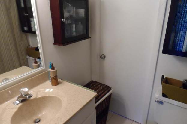 Building Photo - 18081 SE Country Club Dr