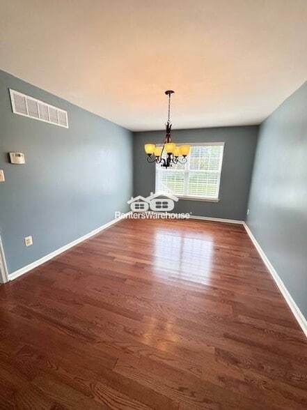 Building Photo - 3993 Dana Ave