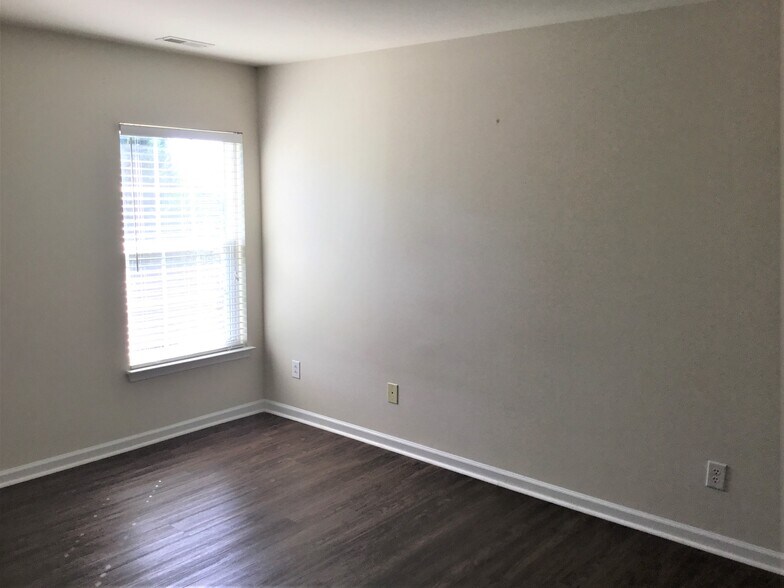 Building Photo - 9681 Widespread Ave NW