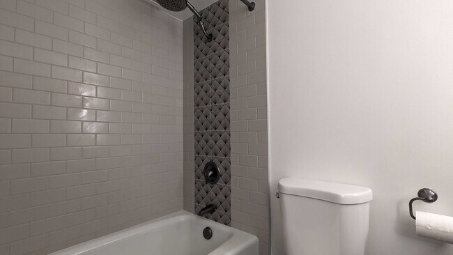 Building Photo - 2525 Main St