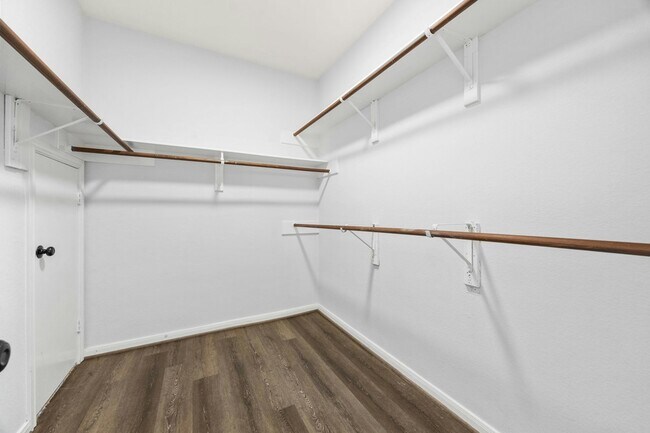 Building Photo - 1723 Gingerleaf Ln