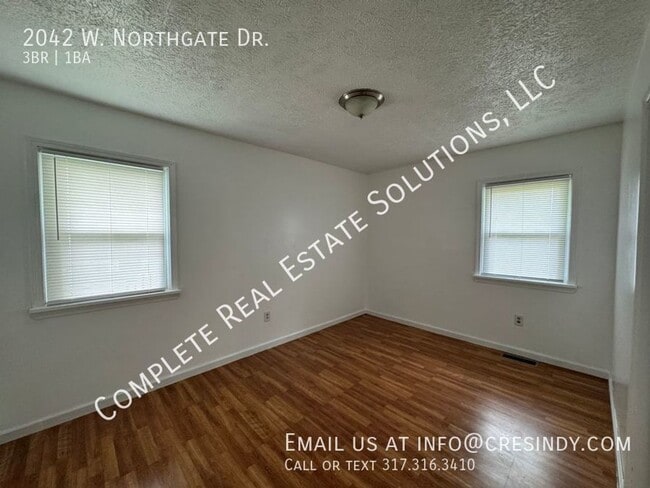 Building Photo - 2042 W Northgate Dr