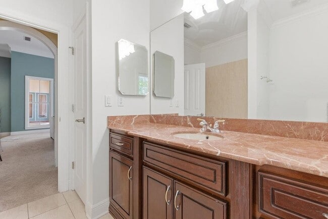 Building Photo - 2065 Ox Bottom Rd