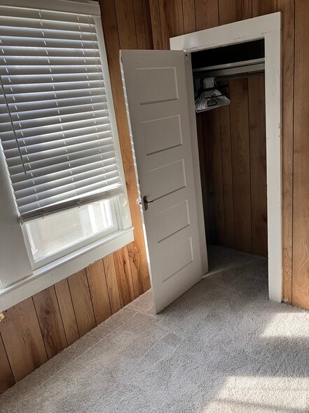 Building Photo - 602 3rd St