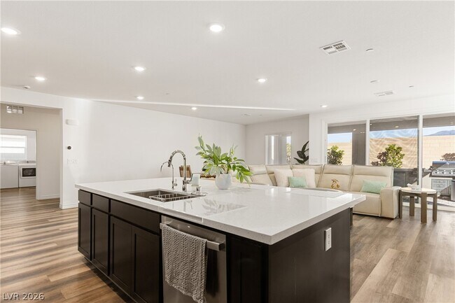 Building Photo - 3489 Lamberto Clf Wy