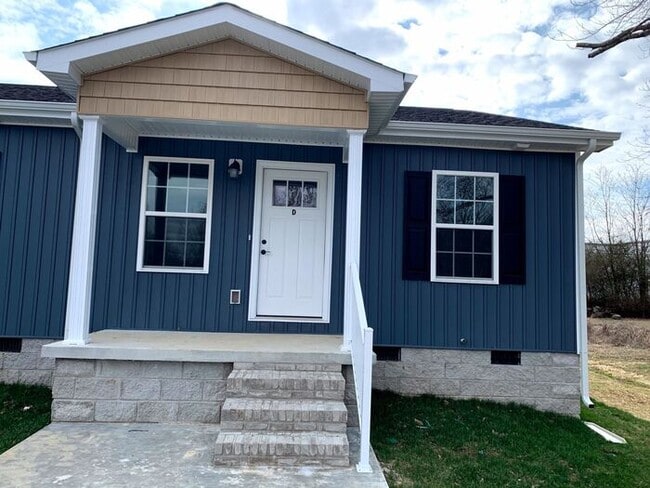 Primary Photo - Beautiful Recently Built Townhome, 2 Bed 1...