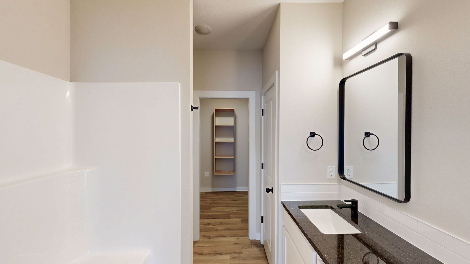 Building Photo - 2128 W Elk Ridge Ave