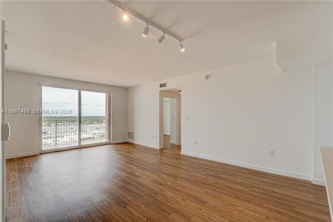 Building Photo - 7350 SW 89th St