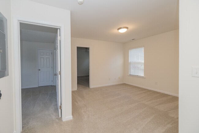 Building Photo - 8967 N Red Maple Cir