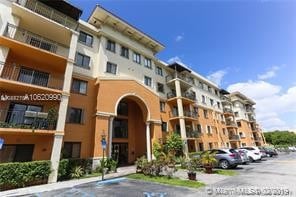 Primary Photo - 9340 Fontainebleau Blvd