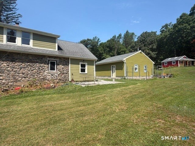Building Photo - 446 Fall Mountain Rd