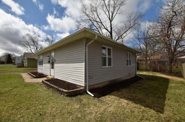Building Photo - 1902 Burry Cir Dr