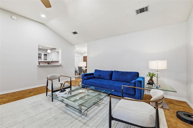 Building Photo - 1117 Glyndon Dr