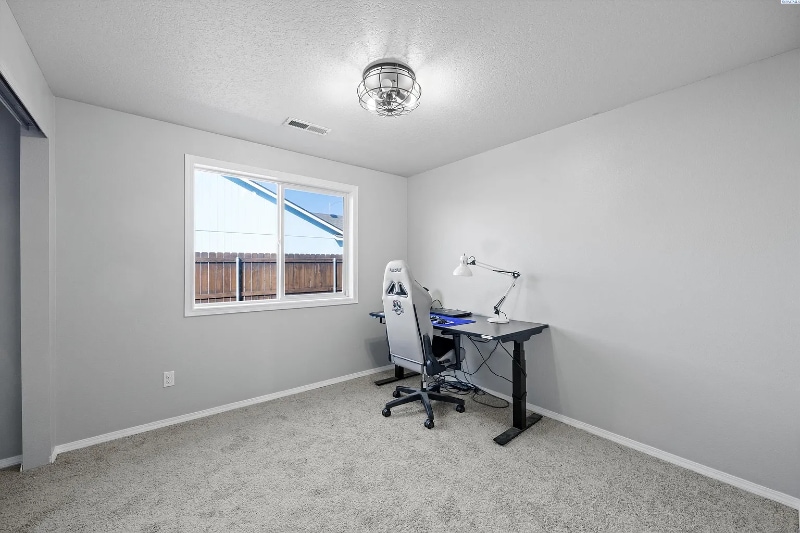 Building Photo - 5508 Jefferson Dr