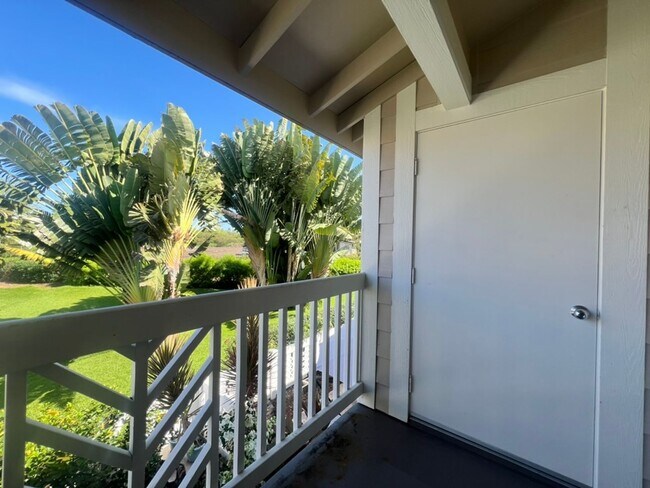 Building Photo - Unfurnished 3 bedroom 2 bath condo (top fl...