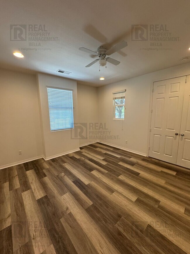 Building Photo - 34574 Black Cherry St