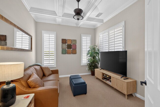 Building Photo - 61414 Topaz Dr