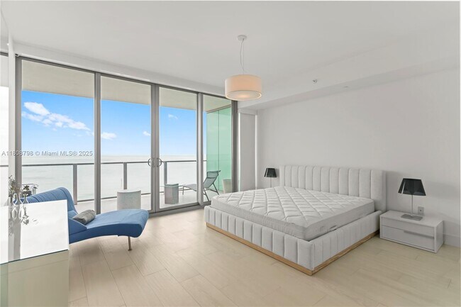 Building Photo - 350 Ocean Dr
