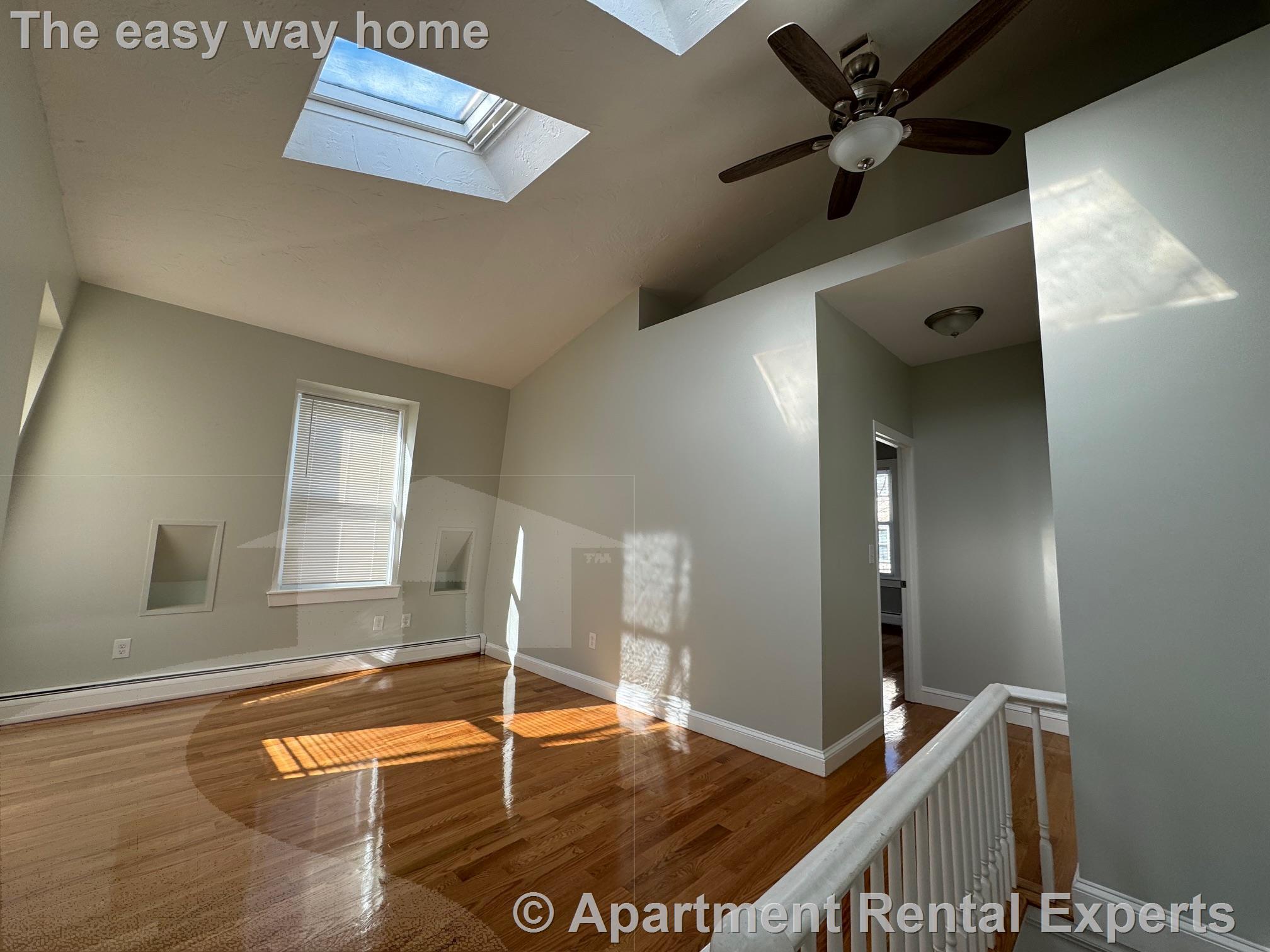 Building Photo - 60 Sacramento St