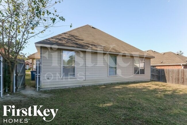 Building Photo - 1415 Sax Leigh Dr