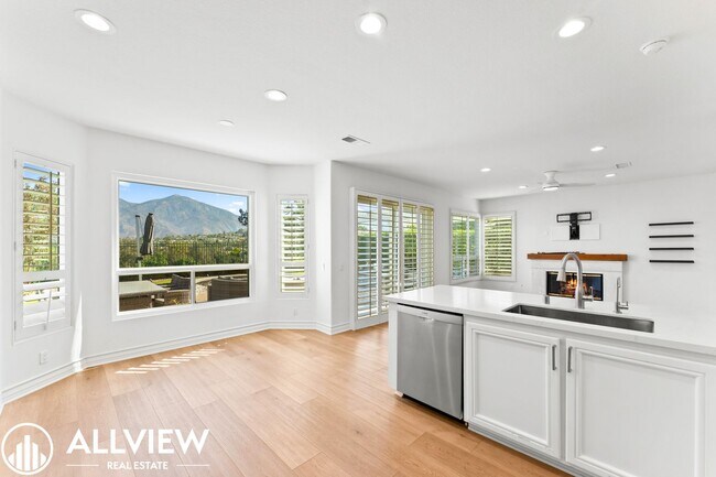 Building Photo - Luxury Living in the Prestigious Guard-Gated Community of Dove Canyon